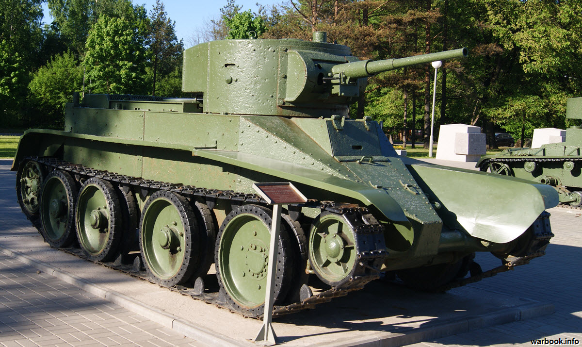 BT-7 harckocsi